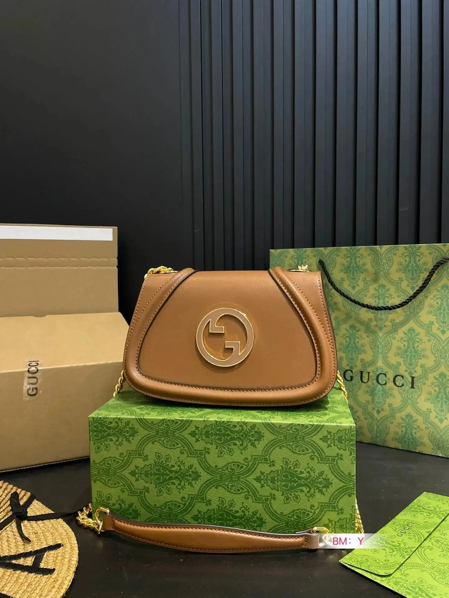 Gucci GG Supreme Horsebit Shoulder Bag 3 · Gucci 1:1 rep bag from $61 · DHL from Guangzhou, China