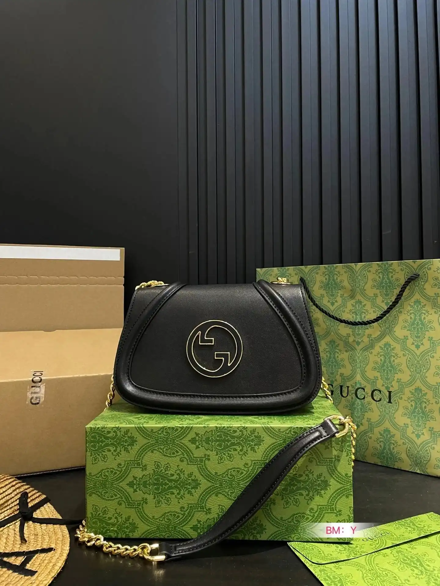 Gucci GG Supreme Horsebit Shoulder Bag 4 — Gucci 1:1 rep bag from $61 · DHL from Guangzhou, China