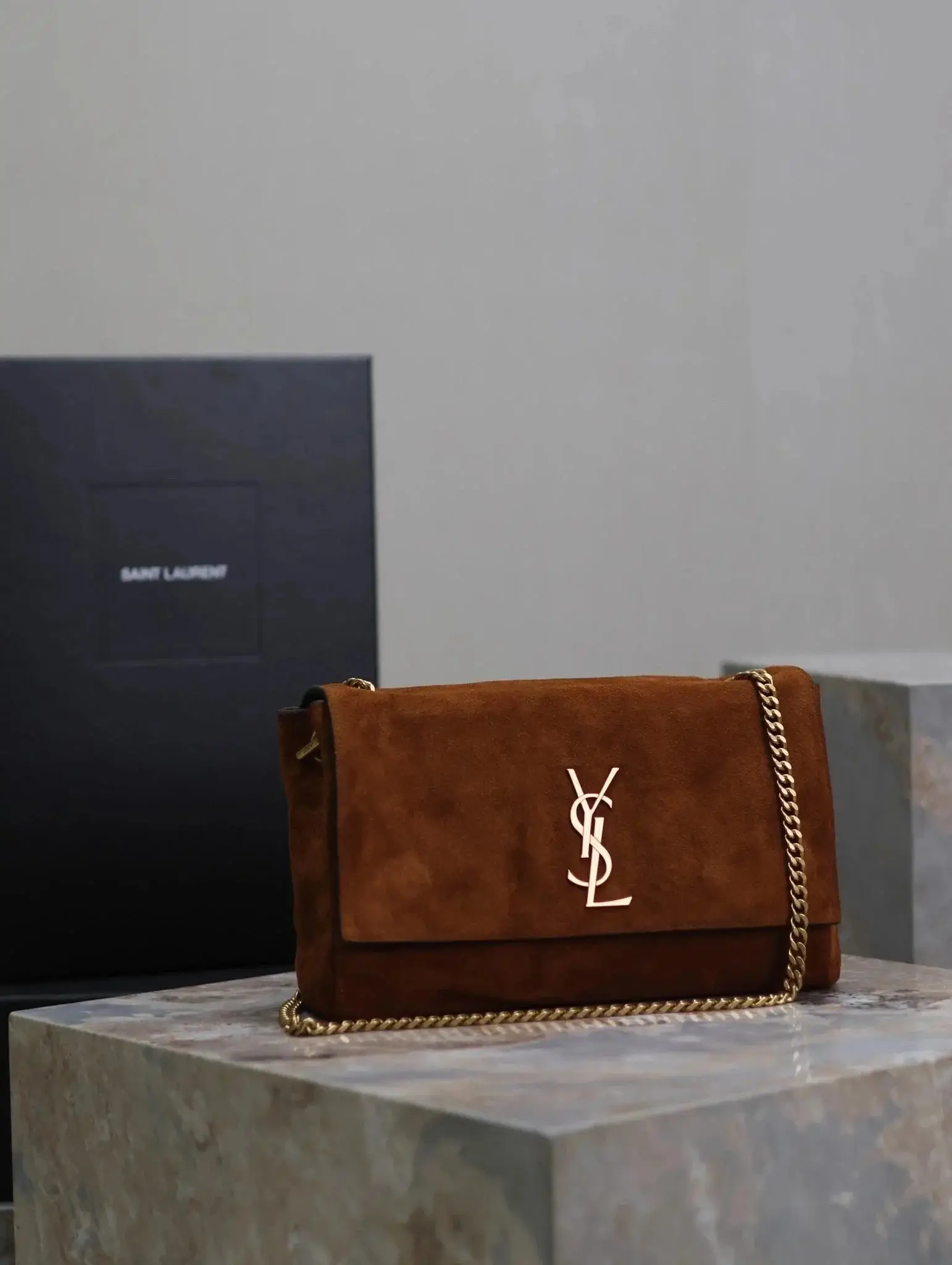 Saint Laurent Loulou Camera Bag 4 · YSL 1:1 rep bag from $34 · DHL from Guangzhou, China