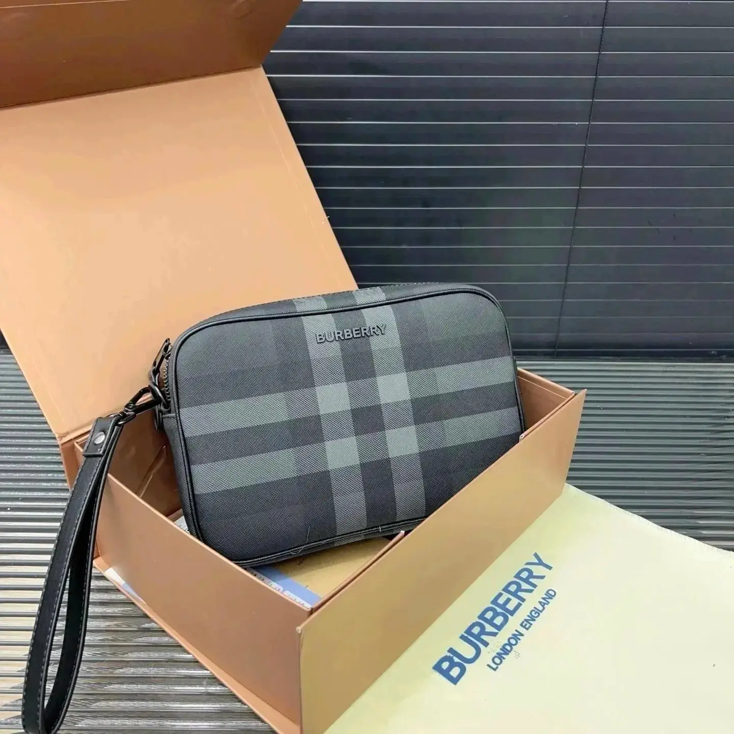 Burberry Vintage Check Backpack & Camera Bags 2, Burberry 1:1 rep bag from $63 · DHL from Guangzhou, China