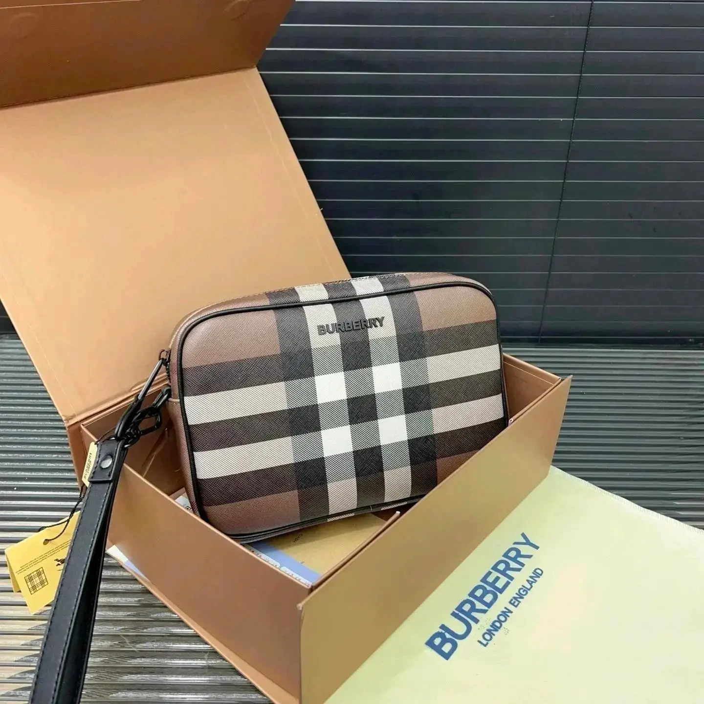 Burberry Vintage Check Backpack & Camera Bags 3 · Burberry 1:1 rep bag from $63 · DHL from Guangzhou, China