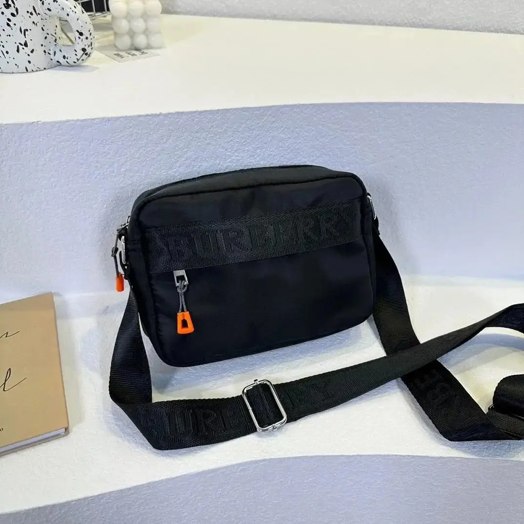 Burberry Vintage Check Messenger Bag 8 · Burberry 1:1 rep bag from $63 · DHL from Guangzhou, China