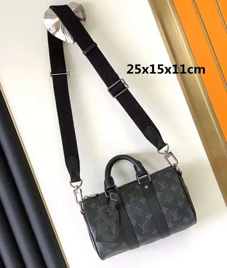 LV Monogram Chain Shoulder Bag 7
