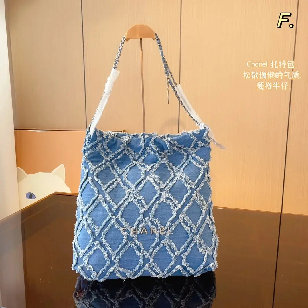 Chanel Chain Bag 6 · Chanel 1:1 rep bag from $97 · DHL from Guangzhou, China